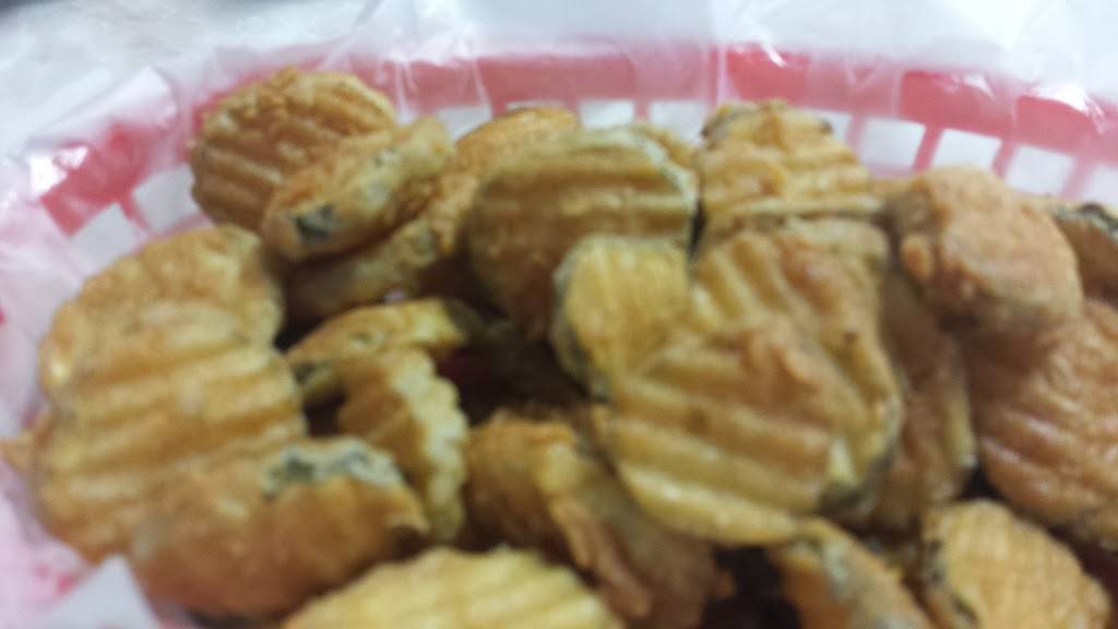 Lizzies Grill-N-Chill | restaurant | 1989 N Main St, Goldston, NC 27252, USA | 9198989918 OR +1 919-898-9918