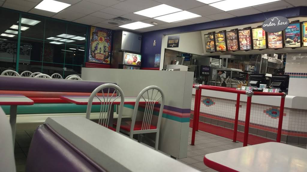 Taco Bell | meal takeaway | 892 E Johnson St, Fond du Lac, WI 54935, USA | 9209239990 OR +1 920-923-9990