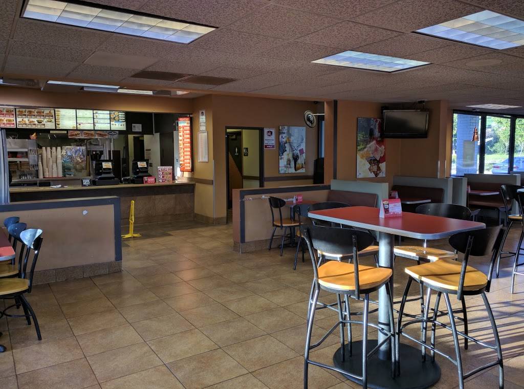 Jack in the Box | restaurant | 31005 Mission Blvd, Hayward, CA 94544, USA | 5104876838 OR +1 510-487-6838