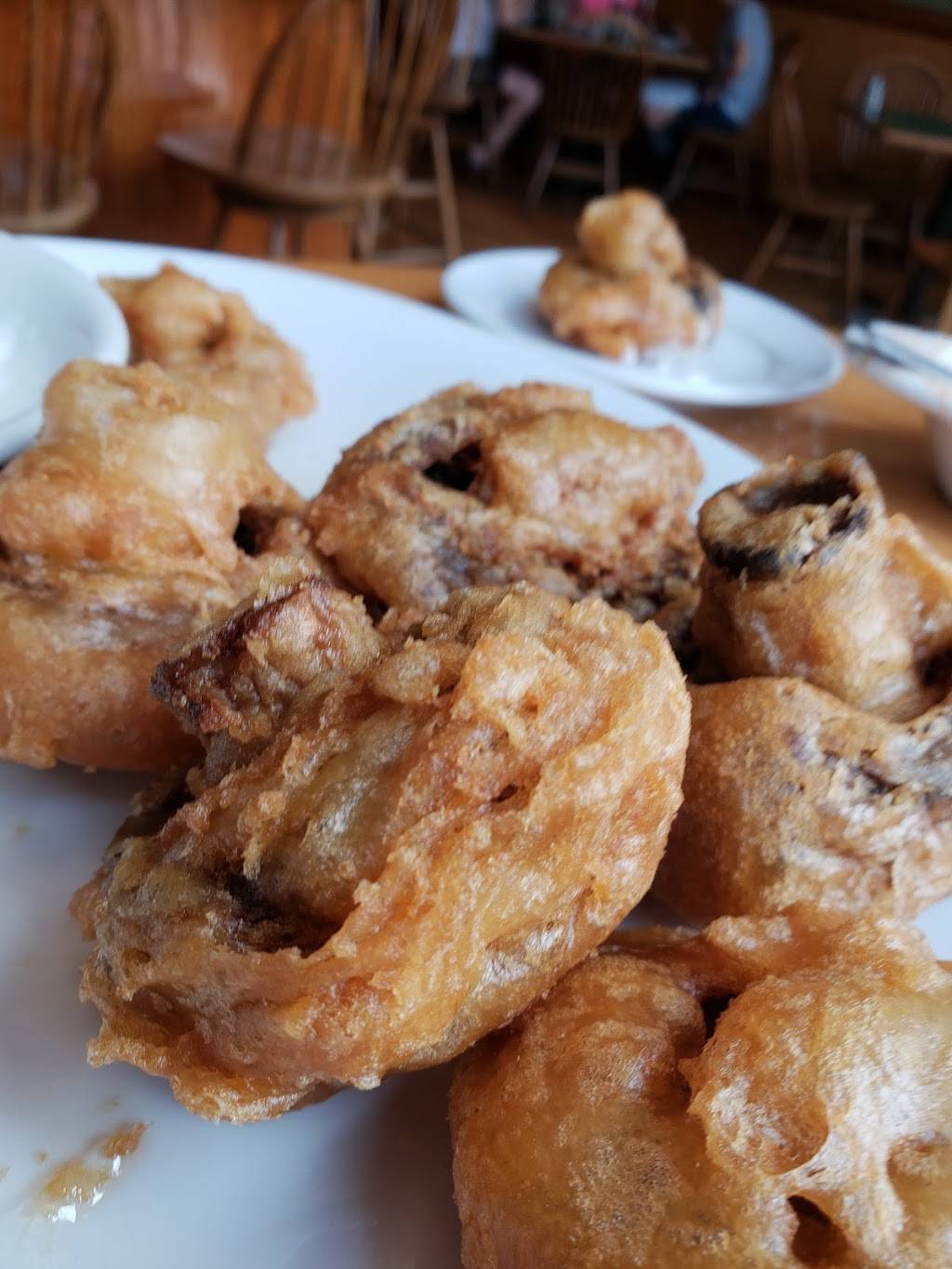 Canal Port | restaurant | 148 Mill St, North Utica, IL 61373, USA | 8156673010 OR +1 815-667-3010