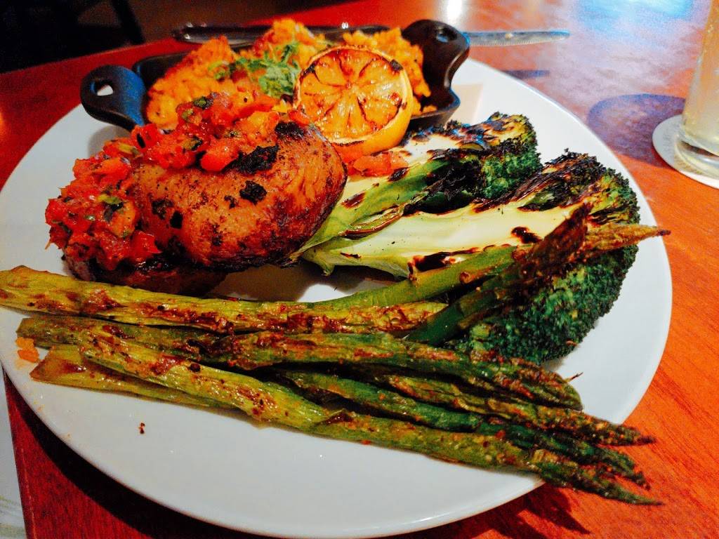Seasons 52 | restaurant | 3 Oakbrook Center, Oak Brook, IL 60523, USA | 6305714752 OR +1 630-571-4752