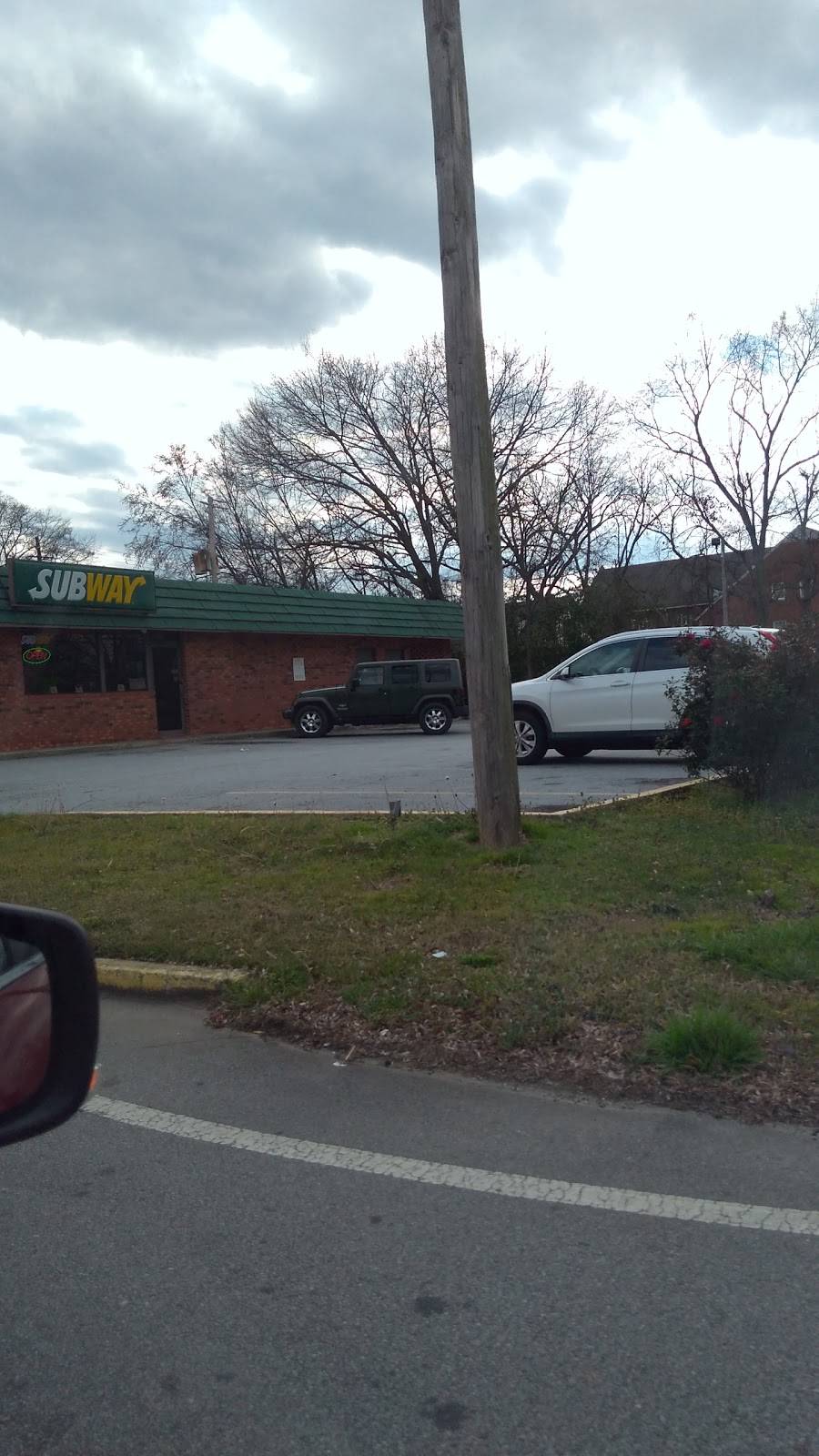 Subway | restaurant | 127 Covington St, Jackson, GA 30233, USA | 7707757766 OR +1 770-775-7766