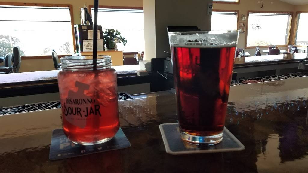 Oasis On Bluff Lake | night club | 25276 W Grass Lake Rd, Antioch, IL 60002, USA | 8476031314 OR +1 847-603-1314