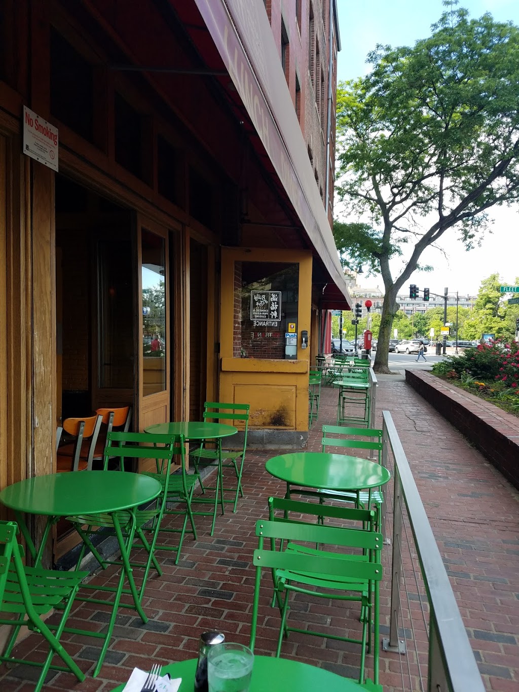 Billy Tse | restaurant | 240 Commercial Street, Boston, MA 02109, USA | 6172279990 OR +1 617-227-9990