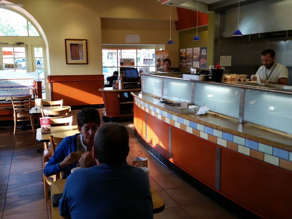 Daphnes | restaurant | 358 E H St #604, Chula Vista, CA 91910, USA | 6195850159 OR +1 619-585-0159