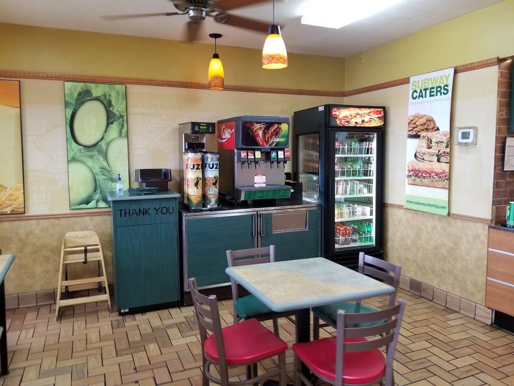 Subway | restaurant | 2427 E Andrew Johnson Hwy, Morristown, TN 37814, USA | 4235850312 OR +1 423-585-0312