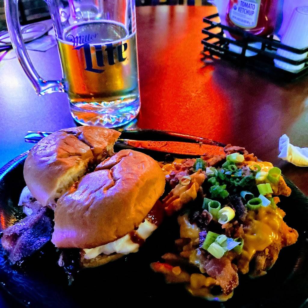 Brewskys | restaurant | 4414 Charles St, Rockford, IL 61108, USA | 8153999300 OR +1 815-399-9300