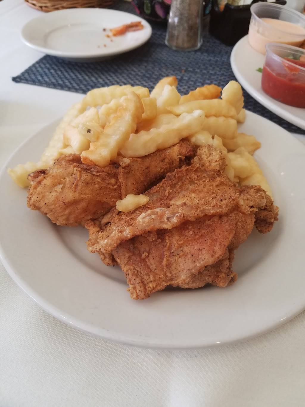 At the Table | restaurant | 311 Bond St, Asbury Park, NJ 07712, USA | 7324555093 OR +1 732-455-5093