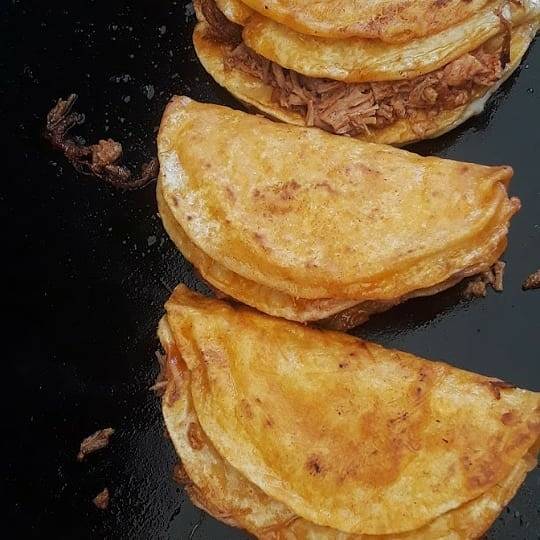 Restaurant Familiar Las Cuatas | restaurant | 17053 Lakeshore Dr, Lake Elsinore, CA 92530, USA | 9514227824 OR +1 951-422-7824