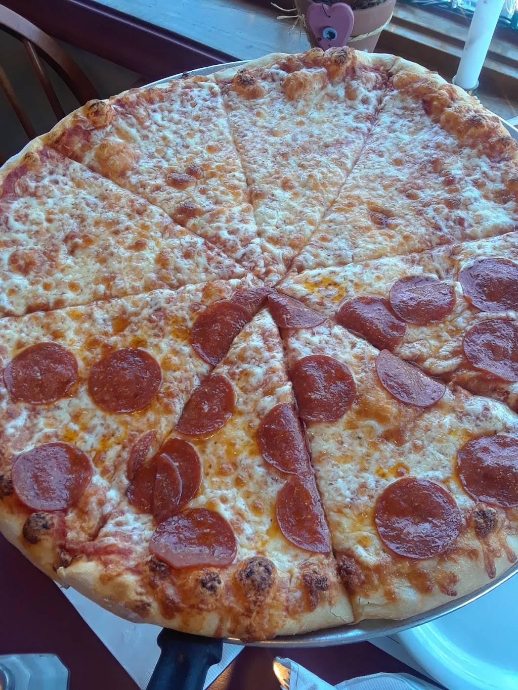 Reds Subs And Pizza | restaurant | 5918 Main Rd, Hunlock Creek, PA 18621, USA | 5704775191 OR +1 570-477-5191