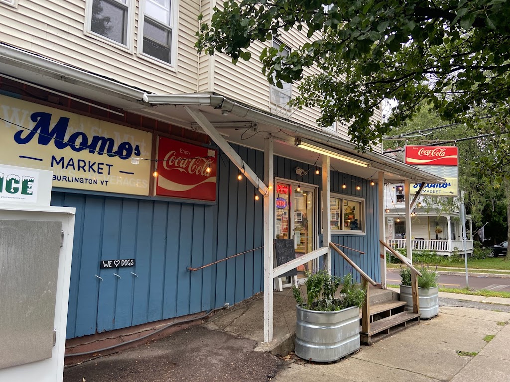 Momos Market | restaurant | 141 N Willard St, Burlington, VT 05401, USA | 8025408330 OR +1 802-540-8330