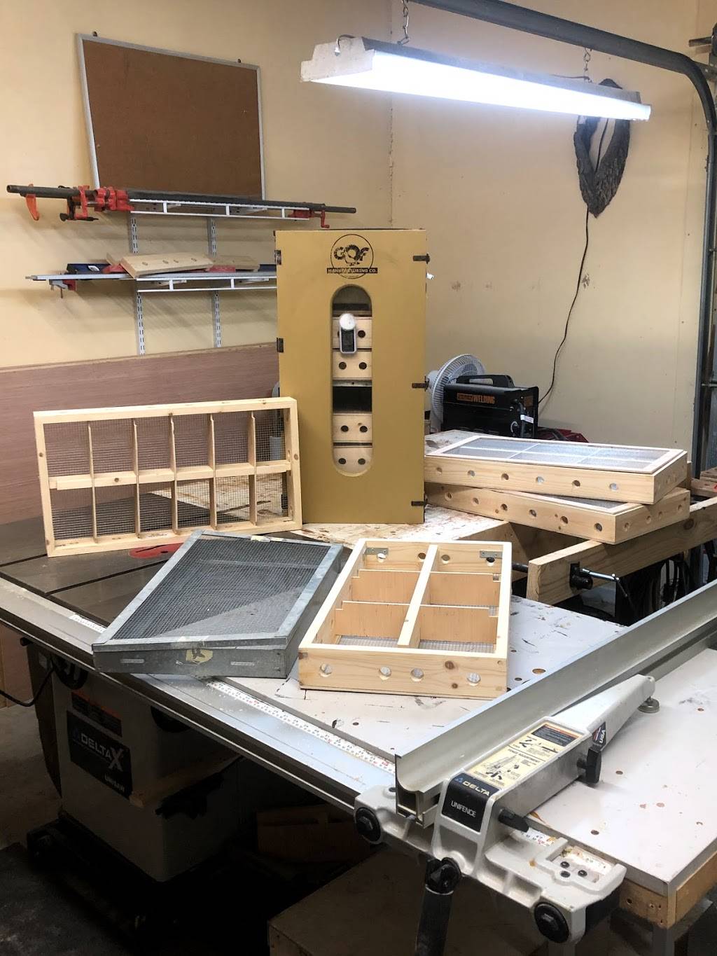 Circle P Farms | restaurant | 500 B Hayes Rd, Bowling Green, KY 42103, USA | 2704215603 OR +1 270-421-5603