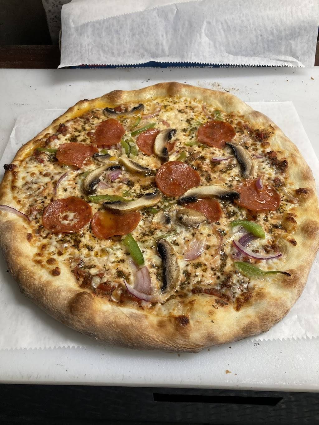 Tin Can Pizzeria | restaurant | 127 Bartlett St, Asheville, NC 28801, USA | 8283373647 OR +1 828-337-3647