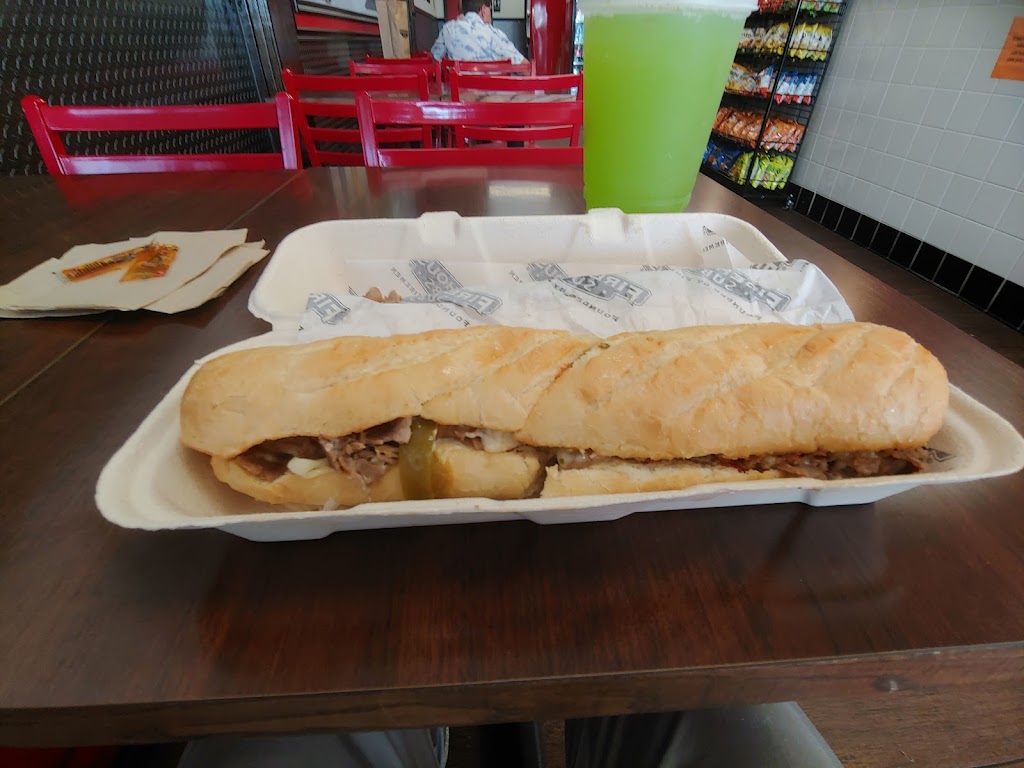 Firehouse Subs Wentzville Commons | restaurant | 1954 Wentzville Pkwy, Wentzville, MO 63385, USA | 6368560557 OR +1 636-856-0557