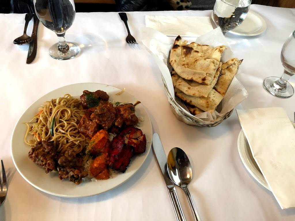 New Chilli & Curry | restaurant | 106 Woodbury Rd, Hicksville, NY 11801, USA | 5169329180 OR +1 516-932-9180