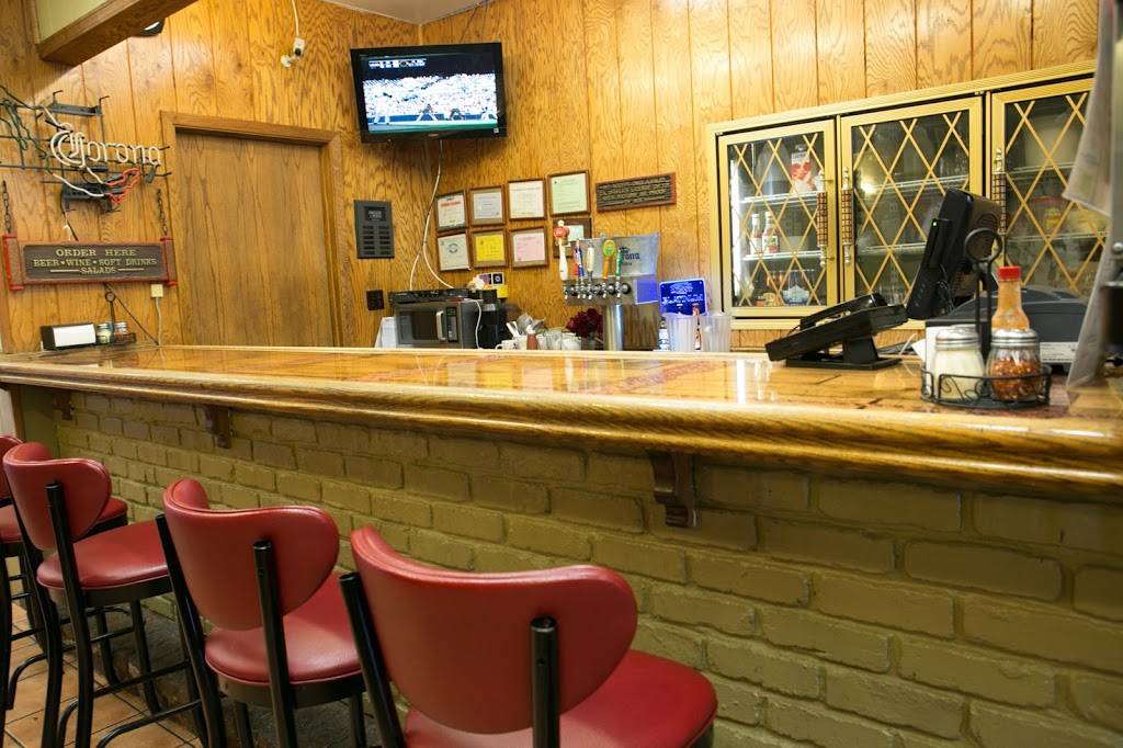 Round Table Pizza | meal delivery | 430 S Norfolk St, San Mateo, CA 94401, USA | 6503751300 OR +1 650-375-1300