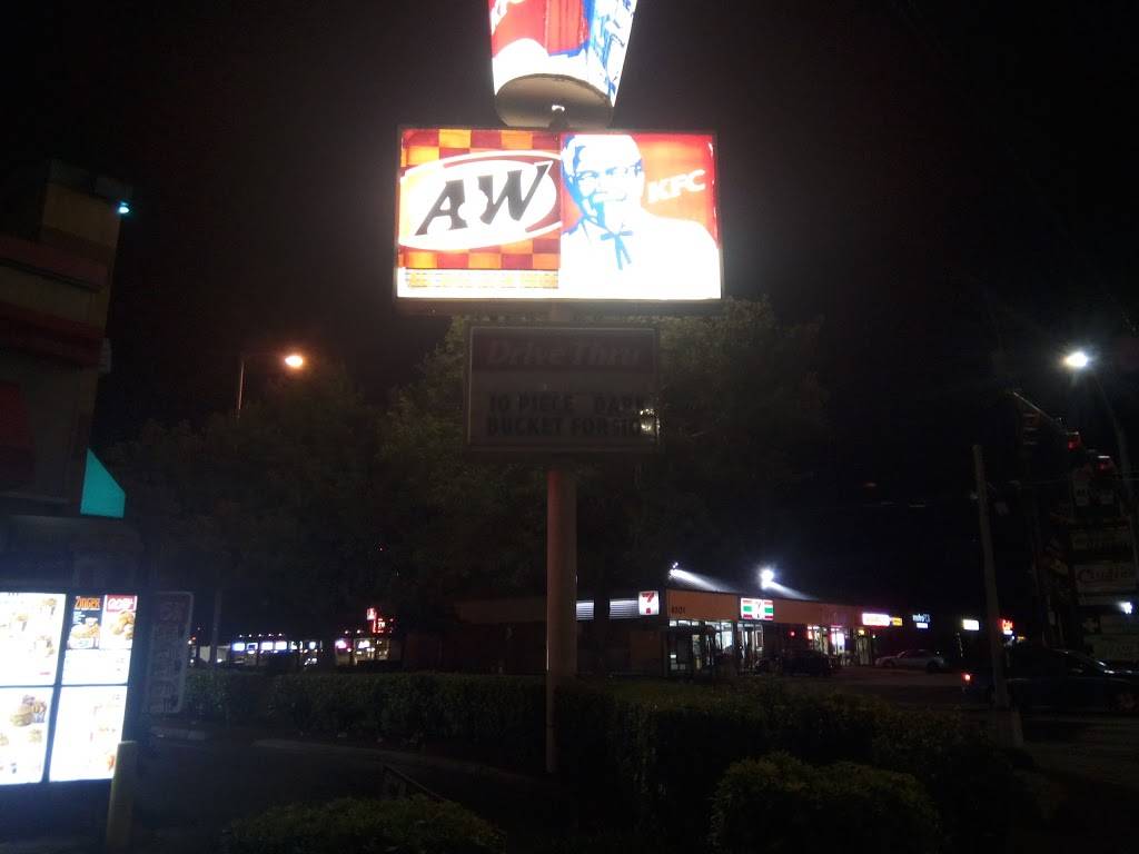 A&W Restaurant | restaurant | 8131 SE Powell Blvd, Portland, OR 97206, USA | 5037751578 OR +1 503-775-1578
