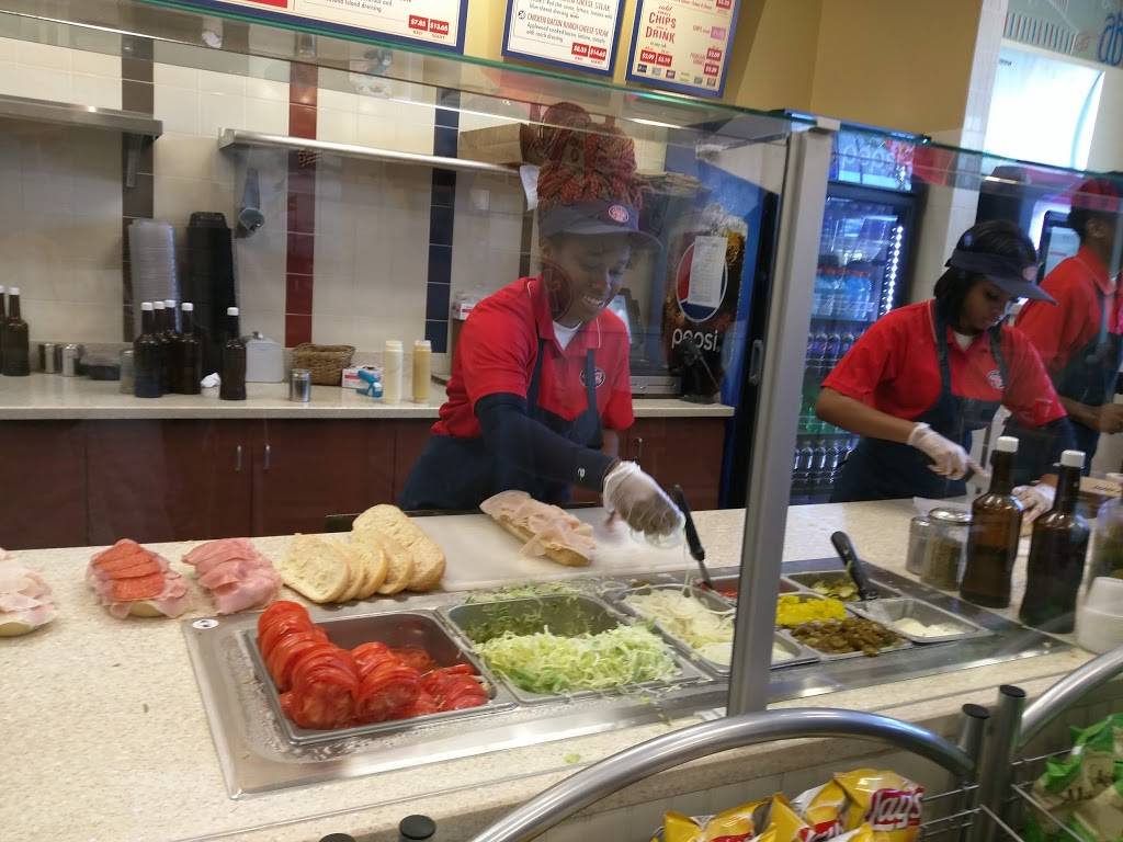 Jersey Mikes Subs | restaurant | 2440 Market St NE #903, Washington, DC 20018, USA | 2026350320 OR +1 202-635-0320