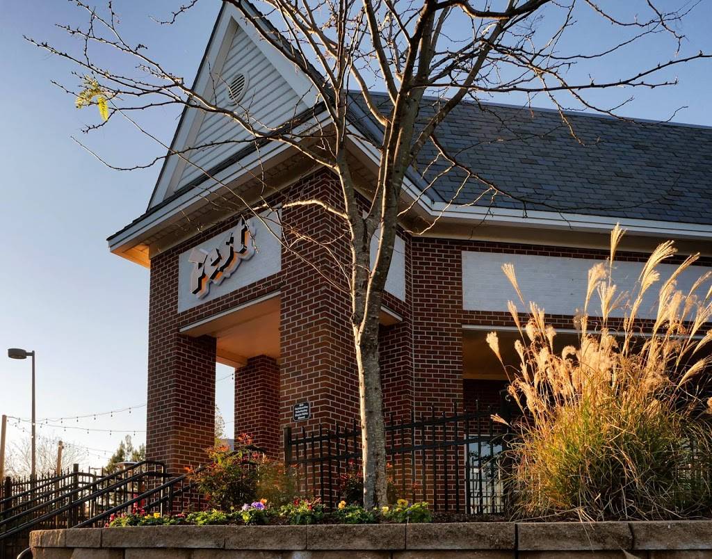 Fest | restaurant | 7044 Woodlake Commons Loop, Midlothian, VA 23112, USA | 8048182134 OR +1 804-818-2134