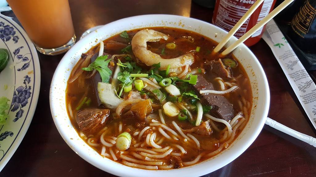 Viet Huong Restaurant | restaurant | 10727 Garvey Ave, El Monte, CA 91733, USA | 6264542590 OR +1 626-454-2590