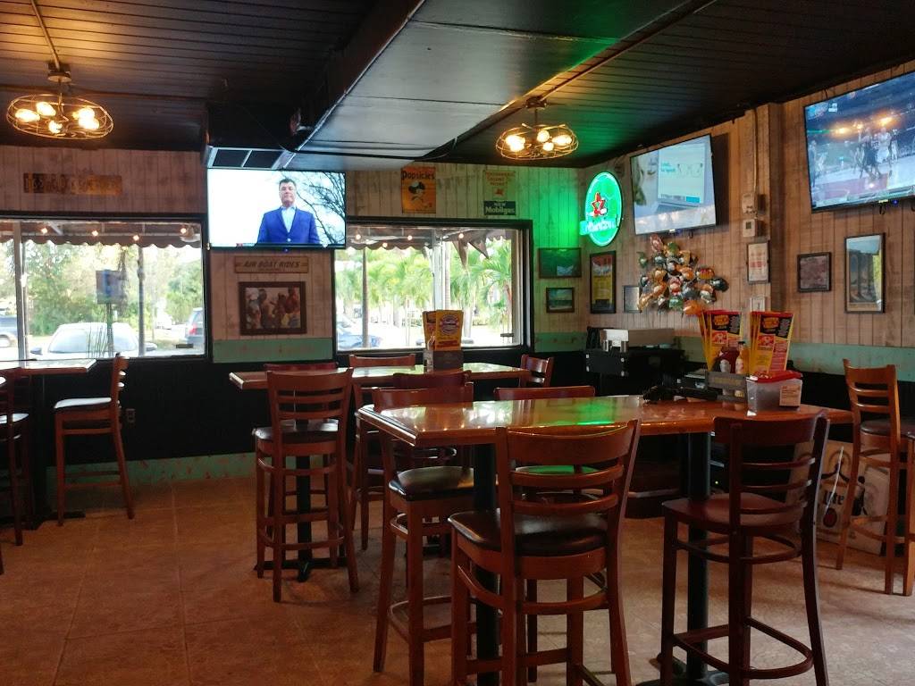 Sandbar Sports Grill | night club | 20305 Old Cutler Rd, Cutler Bay, FL 33189, USA | 3052380001 OR +1 305-238-0001