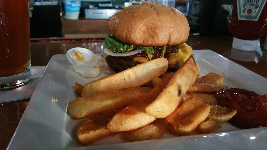 Monkeys Uncle Tavern | night club | 1728 3rd St N, Jacksonville Beach, FL 32250, USA | 9042461070 OR +1 904-246-1070