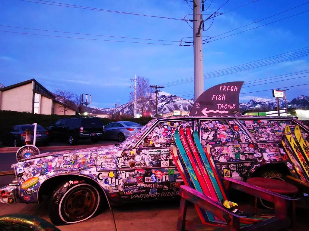 Lone Star Taqueria | restaurant | 2265 Fort Union Blvd, Cottonwood Heights, UT 84121, USA | 8019442300 OR +1 801-944-2300