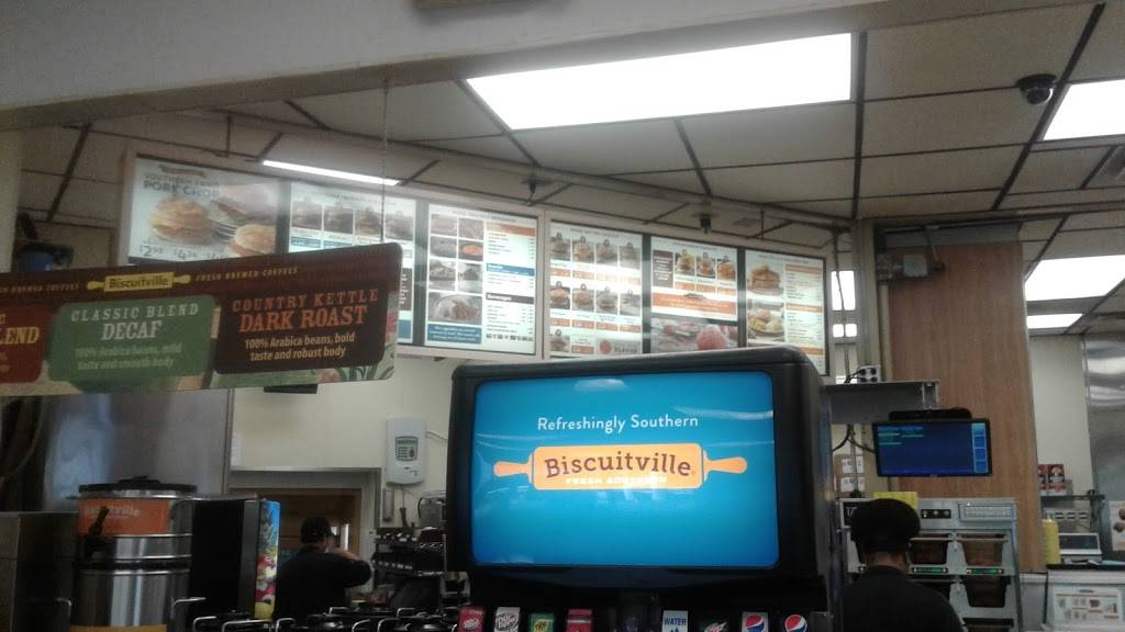 Biscuitville | cafe | 1700 S Church St, Burlington, NC 27215, USA | 3362295382 OR +1 336-229-5382