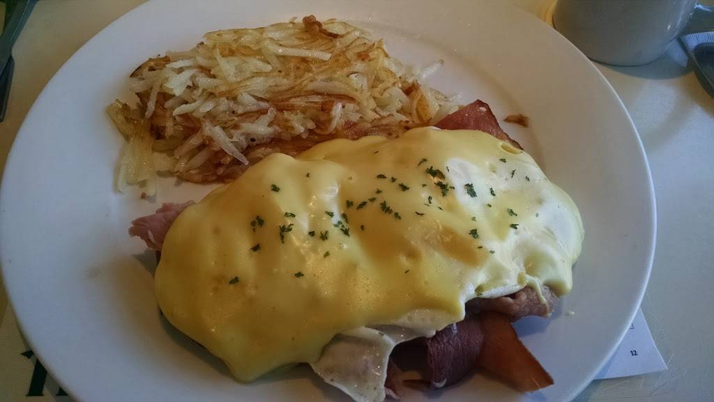 The Pal Cafe | restaurant | 229 Division St, Park Falls, WI 54552, USA | 7157622529 OR +1 715-762-2529