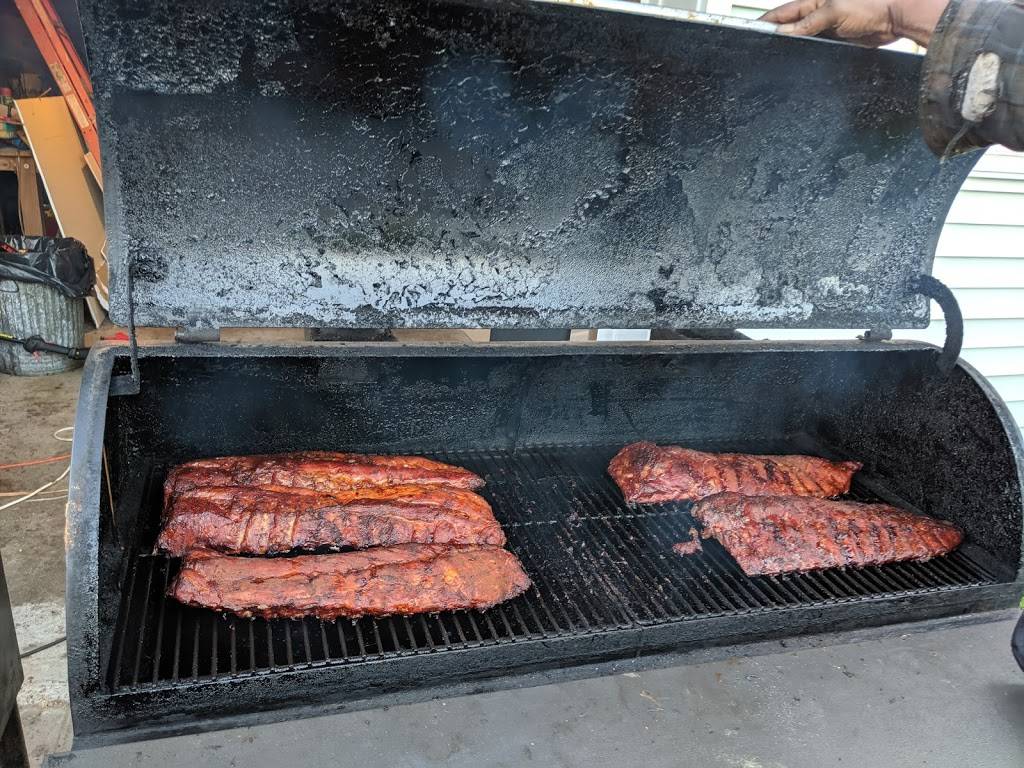 Little Pigs Bar-B-Que | restaurant | 5053 US-45, Watersmeet, MI 49969, USA | 9063660242 OR +1 906-366-0242