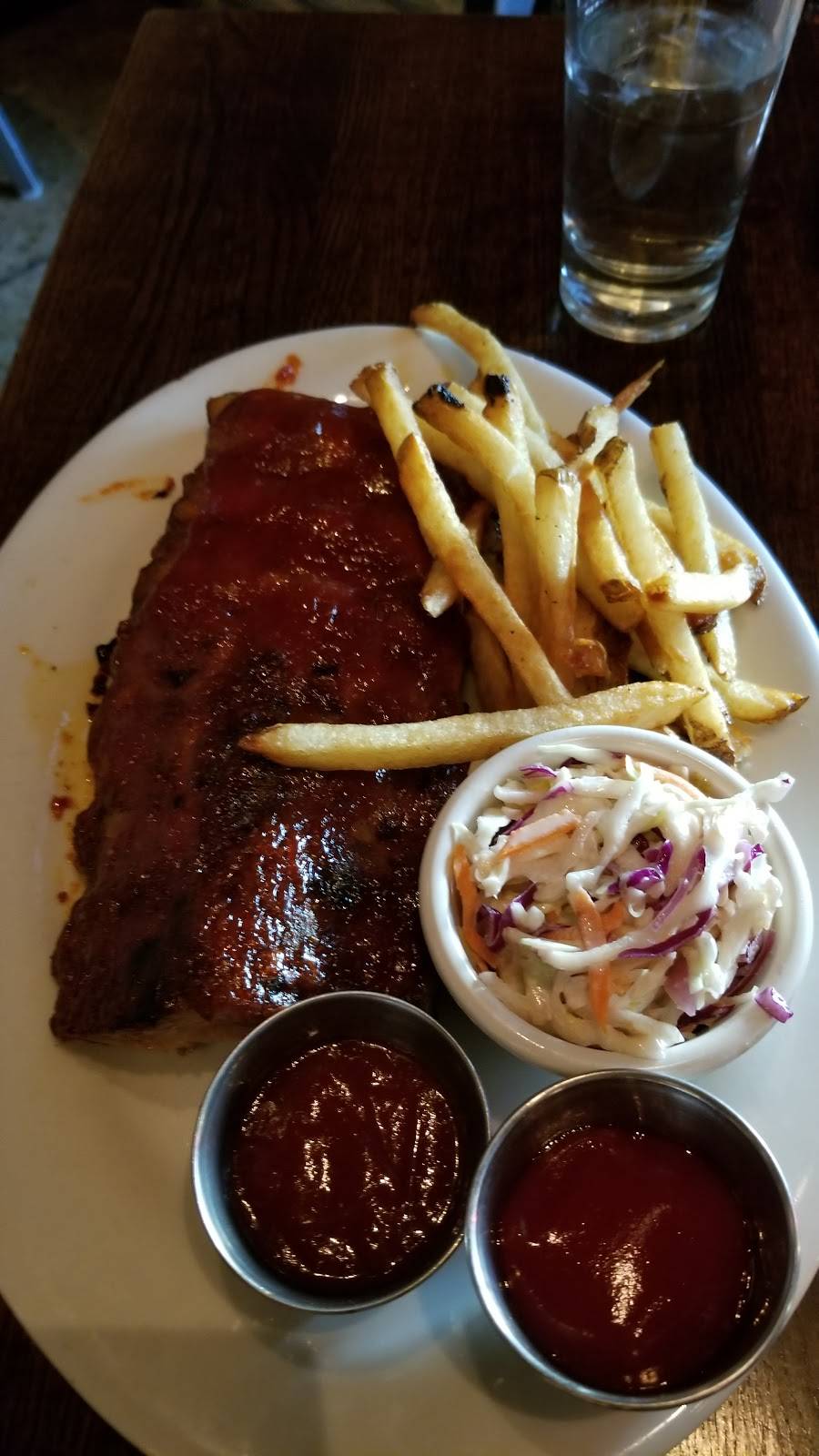 Parkers Grille & Tavern | restaurant | 32858 Walker Rd, Avon Lake, OH 44012, USA | 4409339400 OR +1 440-933-9400