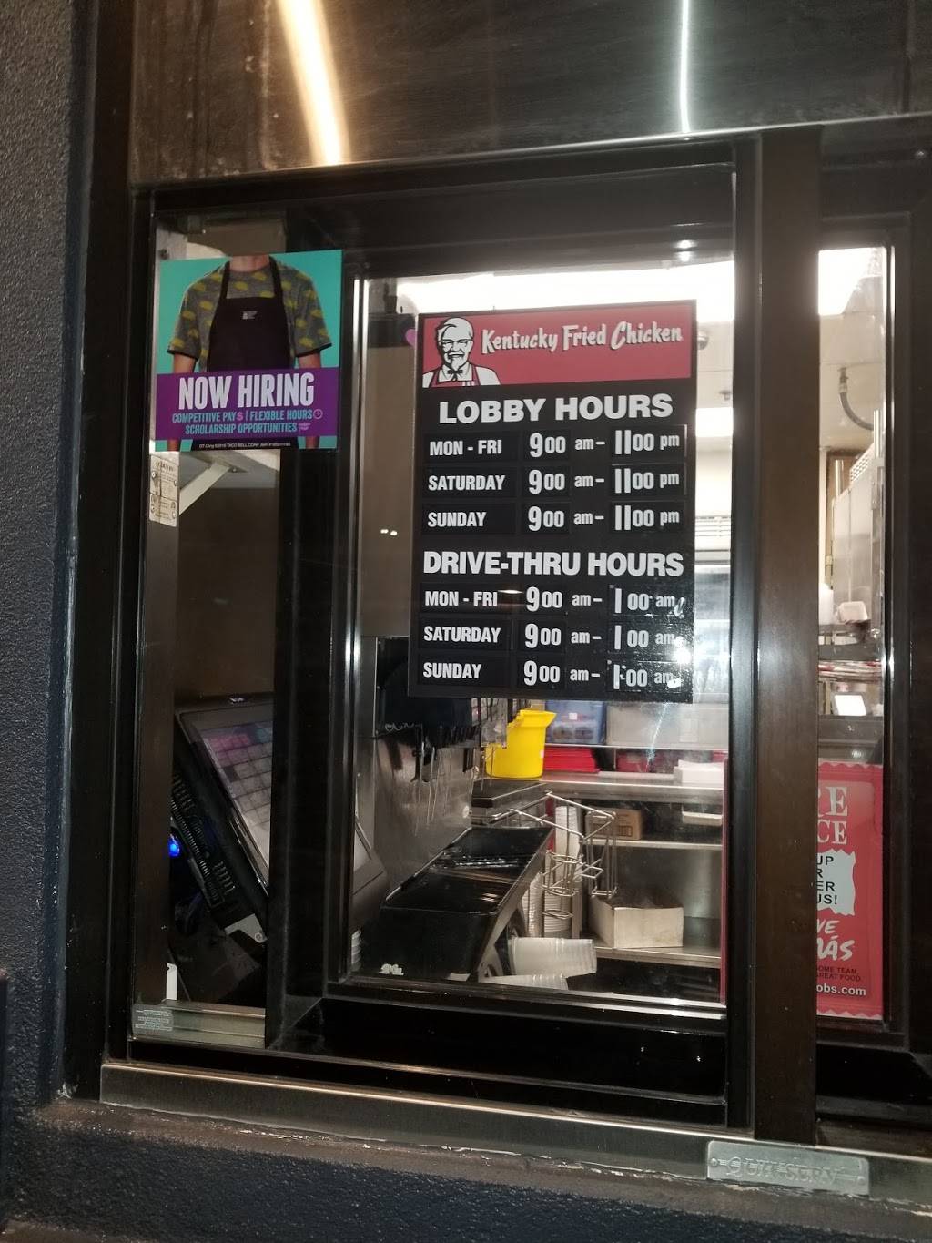 Taco Bell | meal takeaway | 150 E Dundee Rd, Wheeling, IL 60090, USA | 8472152308 OR +1 847-215-2308