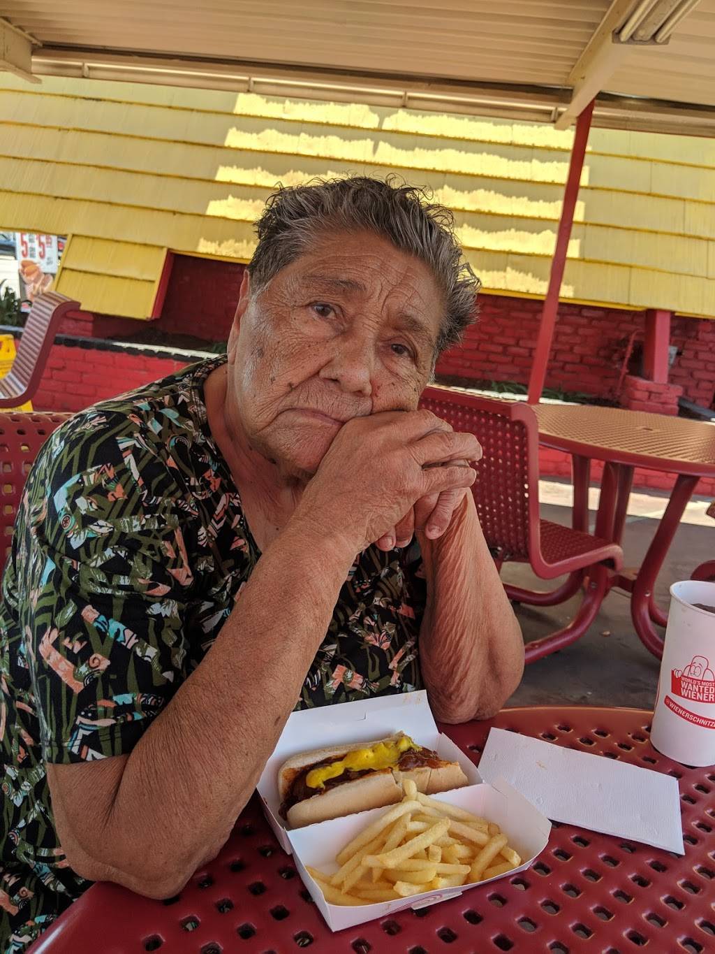 Wienerschnitzel | restaurant | 4631 N Blackstone Ave, Fresno, CA 93726, USA | 5592222727 OR +1 559-222-2727