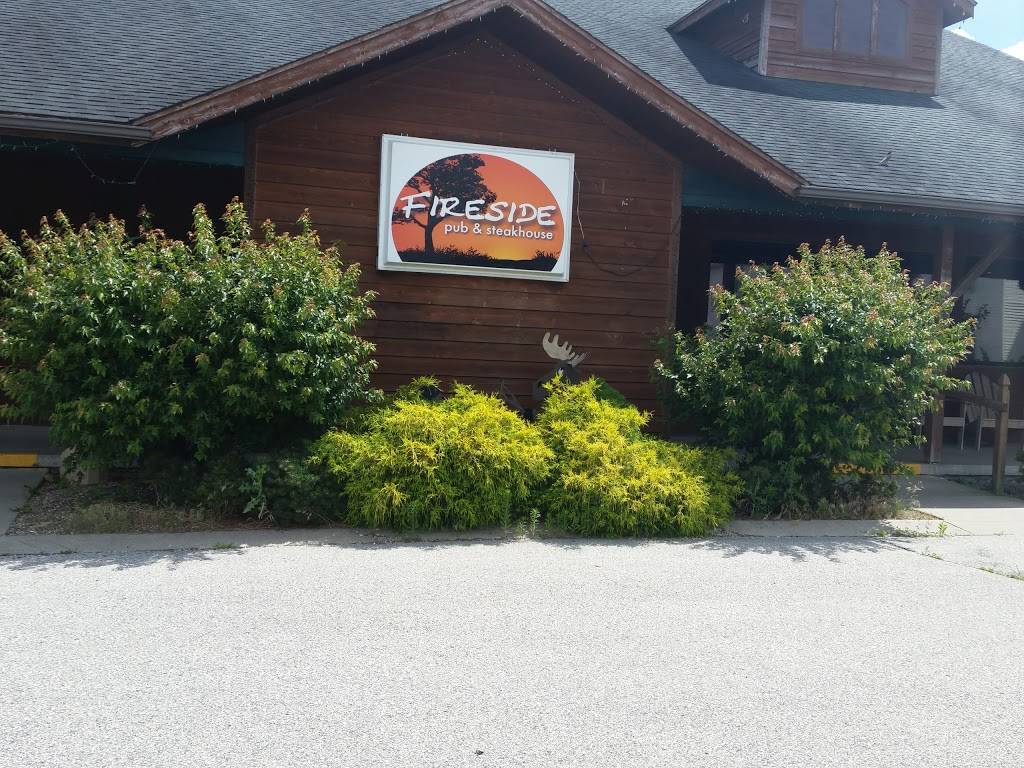 Fireside pub & steakhouse | restaurant | 205 S 12th St, Manchester, IA 52057, USA | 5639279200 OR +1 563-927-9200