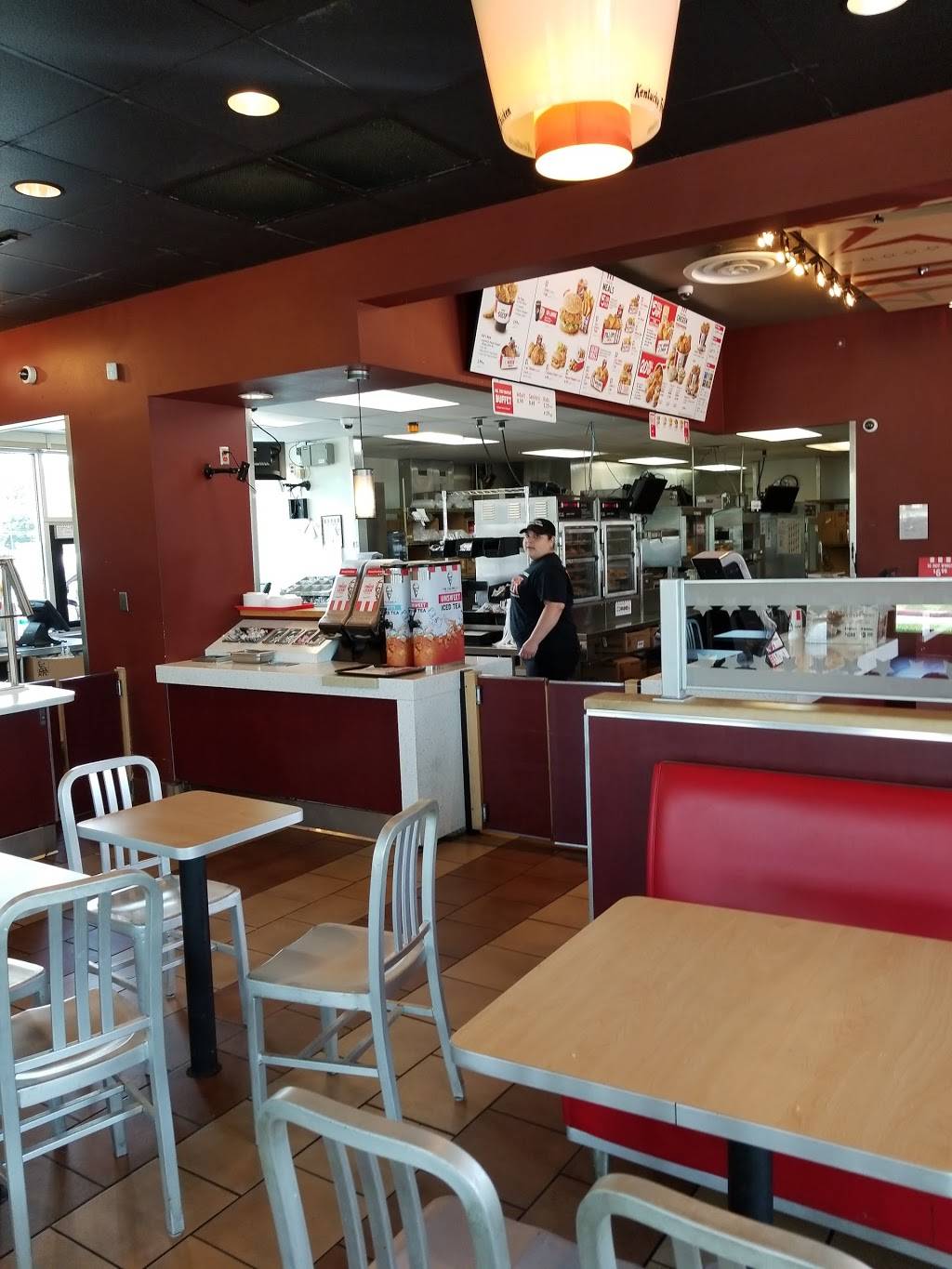 KFC | restaurant | 1623 S Gordon St Drive, Alvin, TX 77511, USA | 2813316612 OR +1 281-331-6612