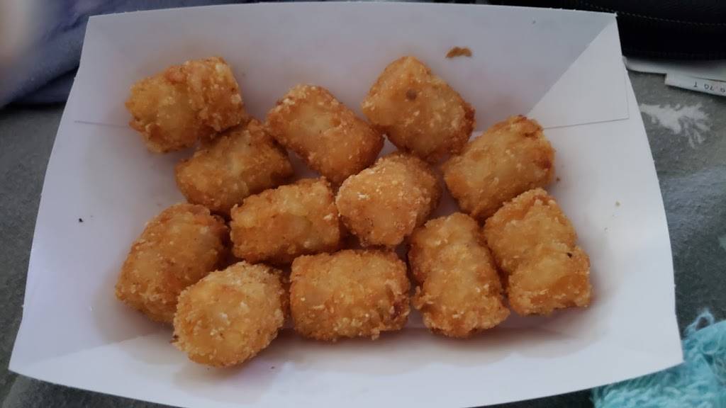 Wayback Burgers | restaurant | 2680 Opitz Blvd, Woodbridge, VA 22192, USA | 7032580305 OR +1 703-258-0305