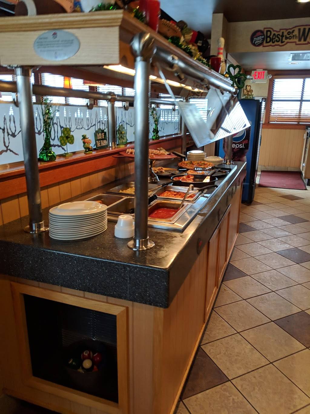 Pizza Hut | meal takeaway | 795 Youngstown Warren Rd, Niles, OH 44446, USA | 3306524233 OR +1 330-652-4233