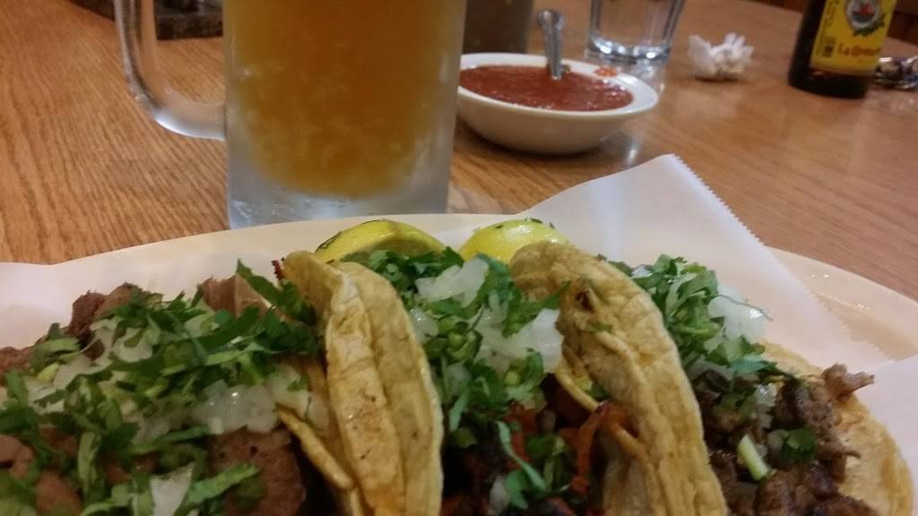 2 Amigos | restaurant | 2320 N Milwaukee Ave, Chicago, IL 60647, USA | 7732920106 OR +1 773-292-0106