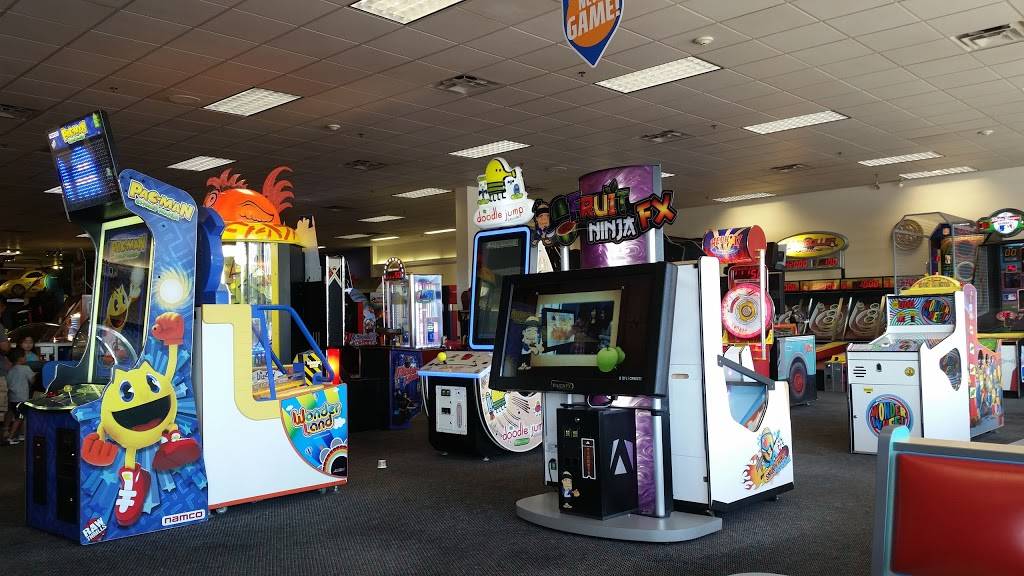 Chuck E. Cheeses | restaurant | 155 Sunrise Hwy, West Islip, NY 11795, USA | 6313761800 OR +1 631-376-1800
