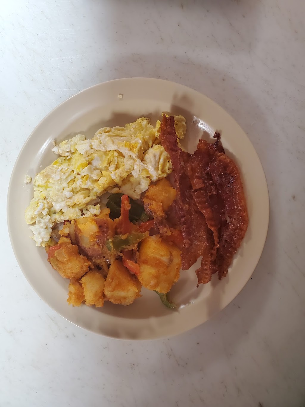 La Minuta Restaurant Cafeteria Carne Asada | restaurant | 17010west Dixie Hwy North Miami Beach FL 33162, Miami, FL 33160, USA | 3059492471 OR +1 305-949-2471