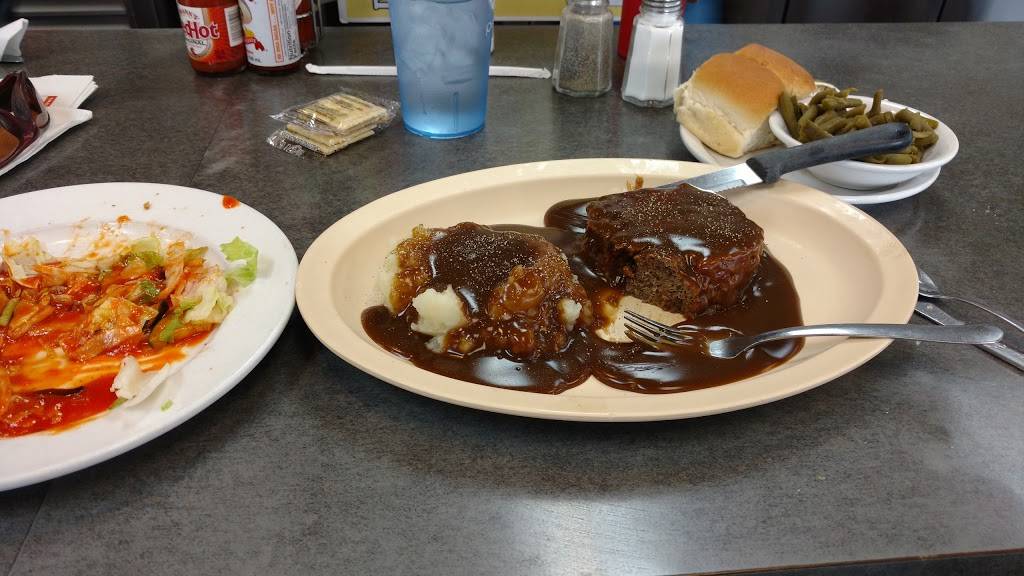 Double Clutch Cafe | cafe | 675 31st St, Evans, CO 80620, USA | 9705063330 OR +1 970-506-3330