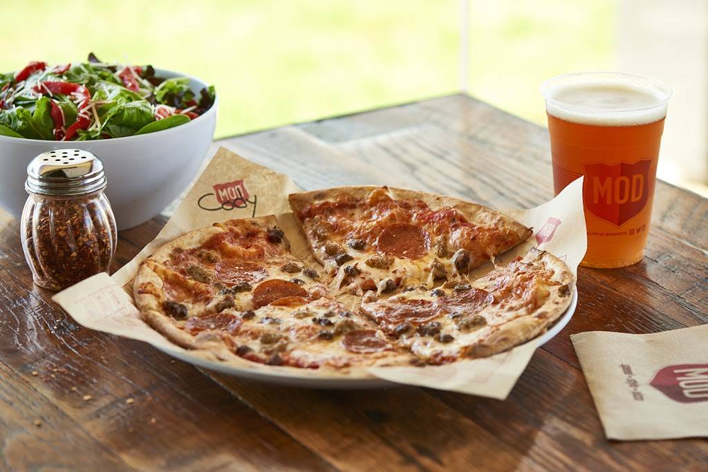 MOD Pizza | restaurant | 20212 Champion Forest Dr #800, Spring, TX 77379, USA | 9362095008 OR +1 936-209-5008