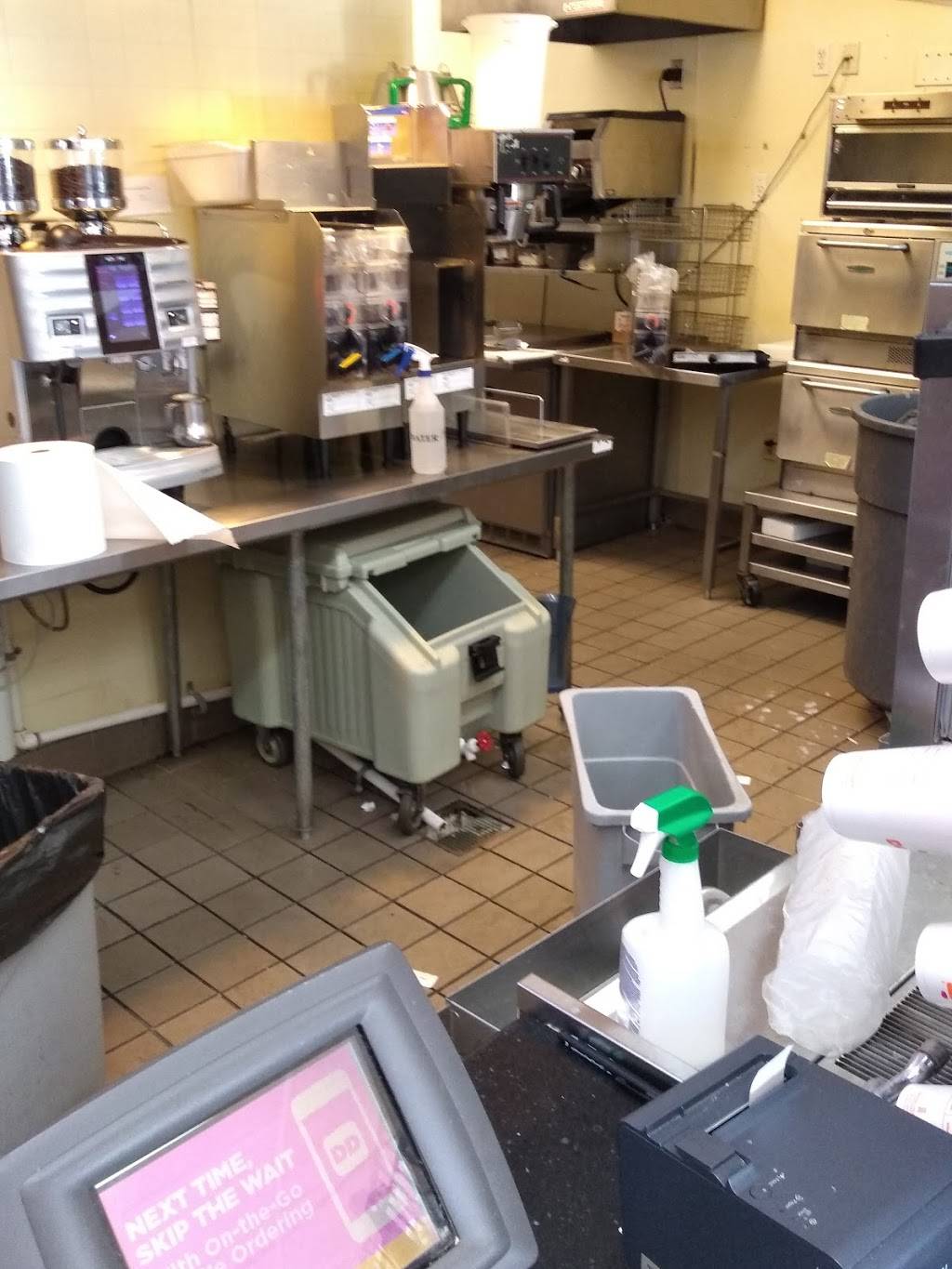 Dunkin Donuts | bakery | 11609 S Cleveland Ave Unit 38, Fort Myers, FL 33907, USA | 2393379989 OR +1 239-337-9989