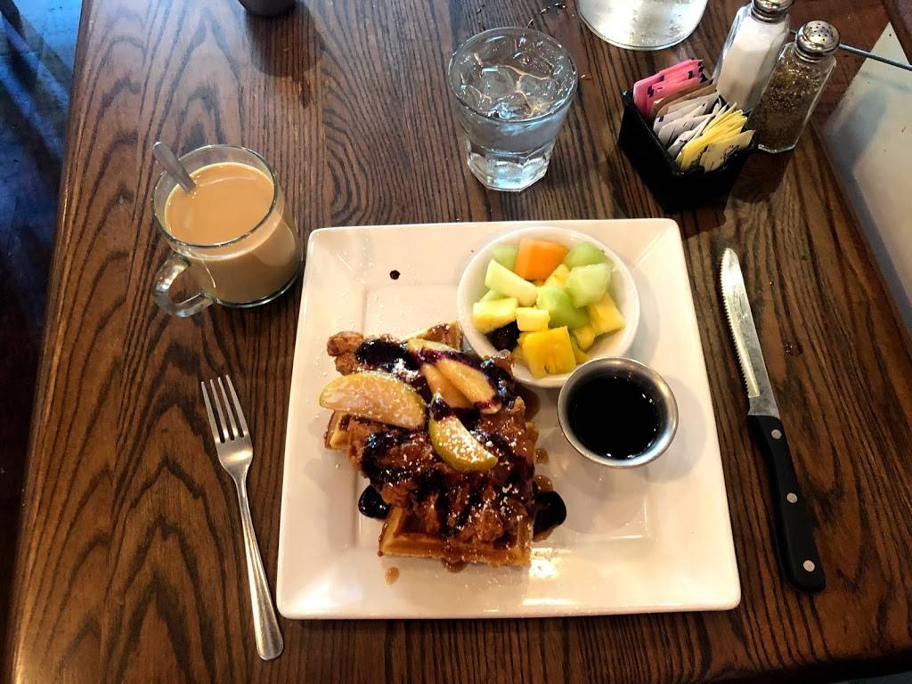 The Place | restaurant | 229 E Broad St, Athens, GA 30608, USA | 7068502988 OR +1 706-850-2988