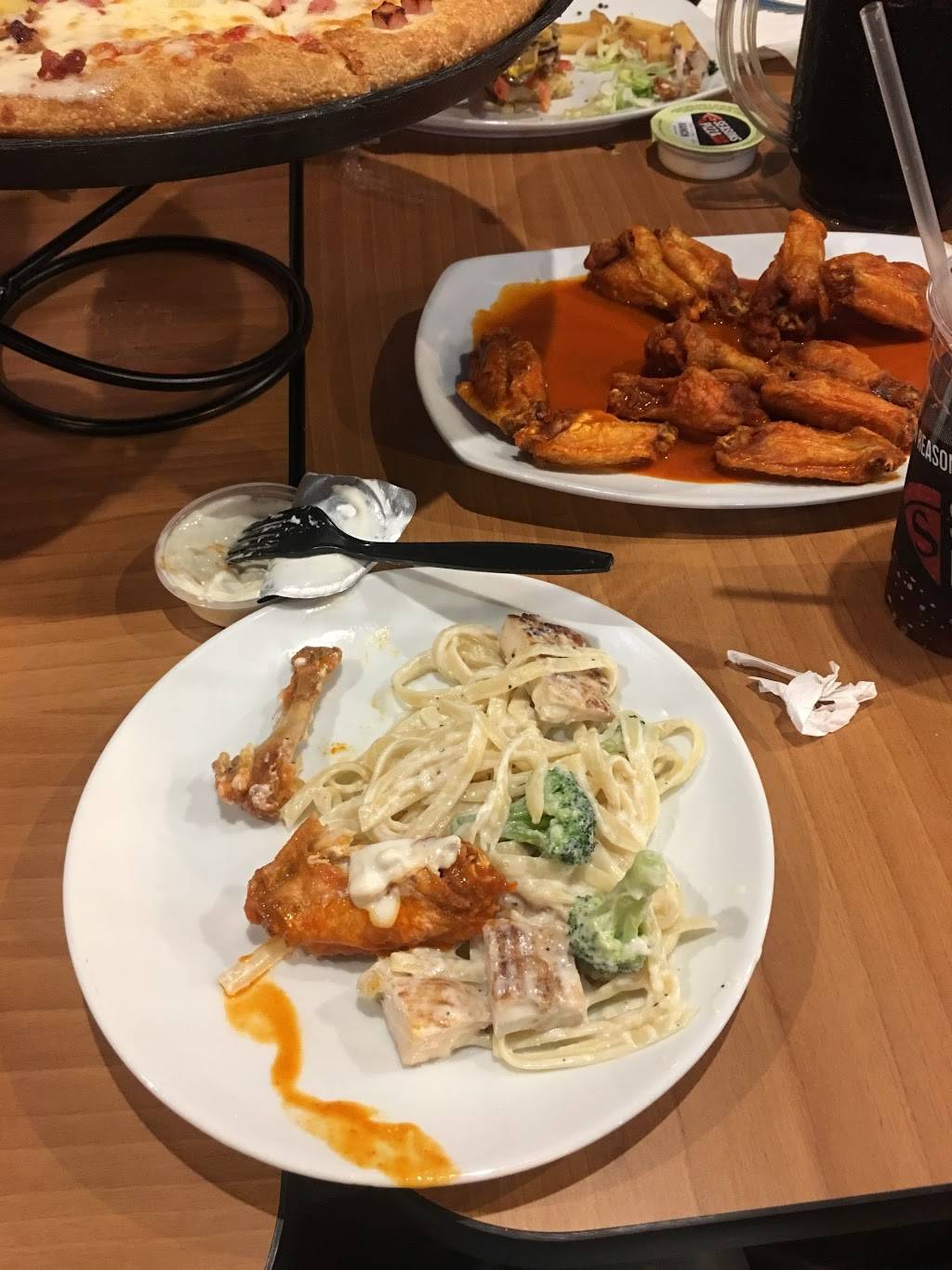 Seasons Pizza | meal delivery | 1721 W Gilpin Dr, Wilmington, DE 19805, USA | 3028922222 OR +1 302-892-2222