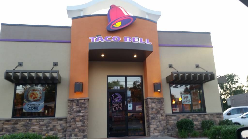 Taco Bell | meal takeaway | 5414 New Cut Rd, Louisville, KY 40214, USA | 5023684907 OR +1 502-368-4907