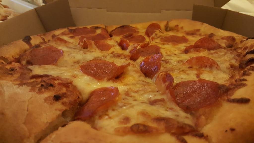 Pizza Box | restaurant | 512 E Stratton Ave #1604, Monterey, TN 38574, USA | 9318398307 OR +1 931-839-8307