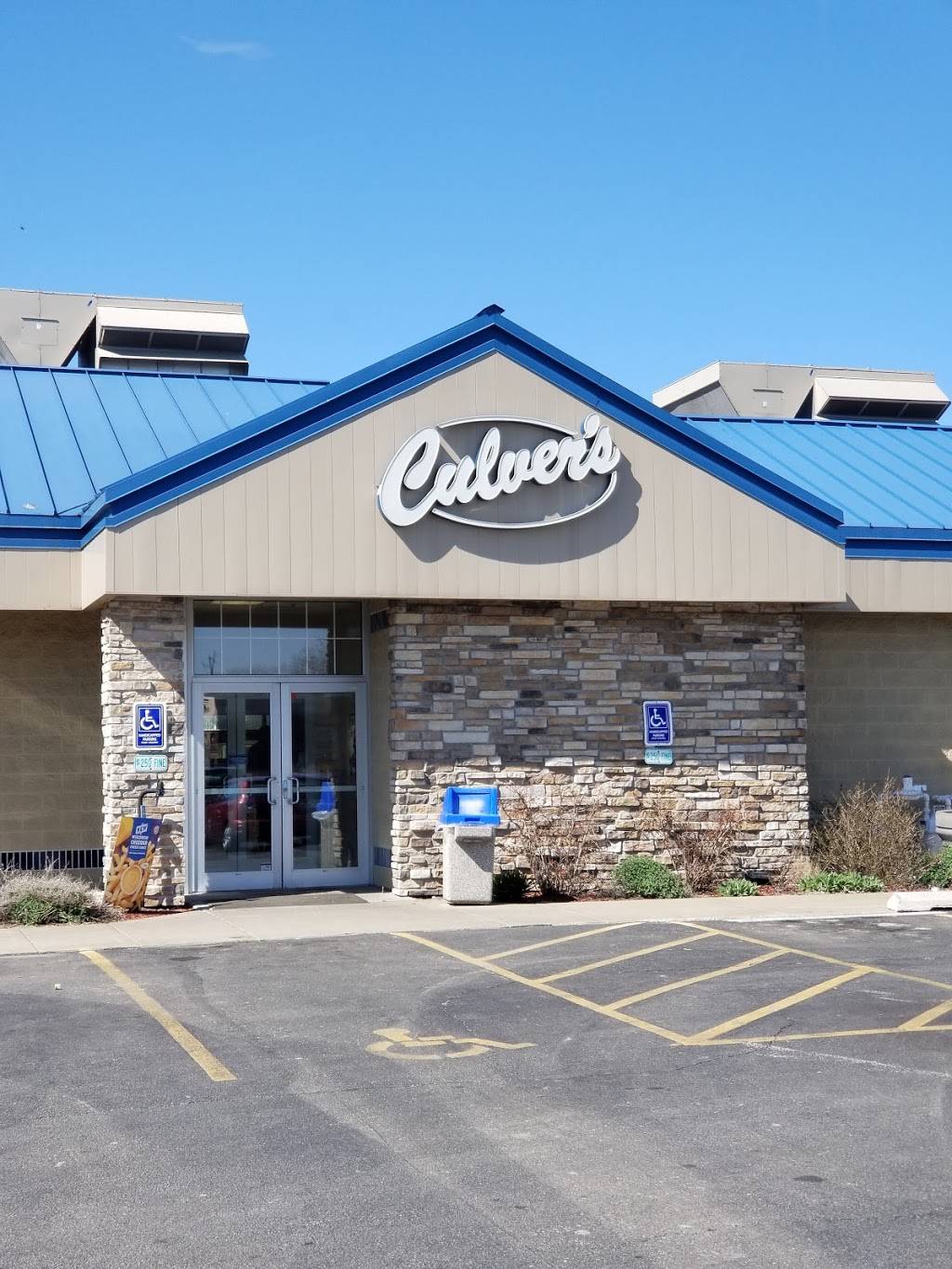 Culvers | restaurant | 9229 S Harlem Ave, Bridgeview, IL 60455, USA | 7085981400 OR +1 708-598-1400