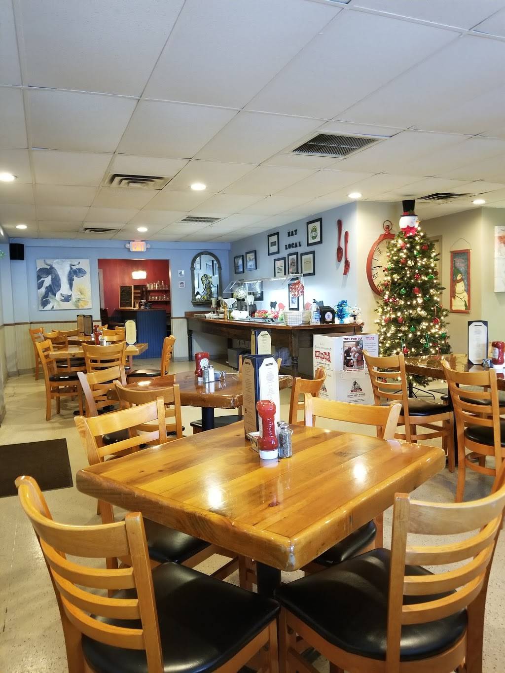 The Quart House | restaurant | 100 S Main St, LaBelle, FL 33935, USA | 8636747141 OR +1 863-674-7141