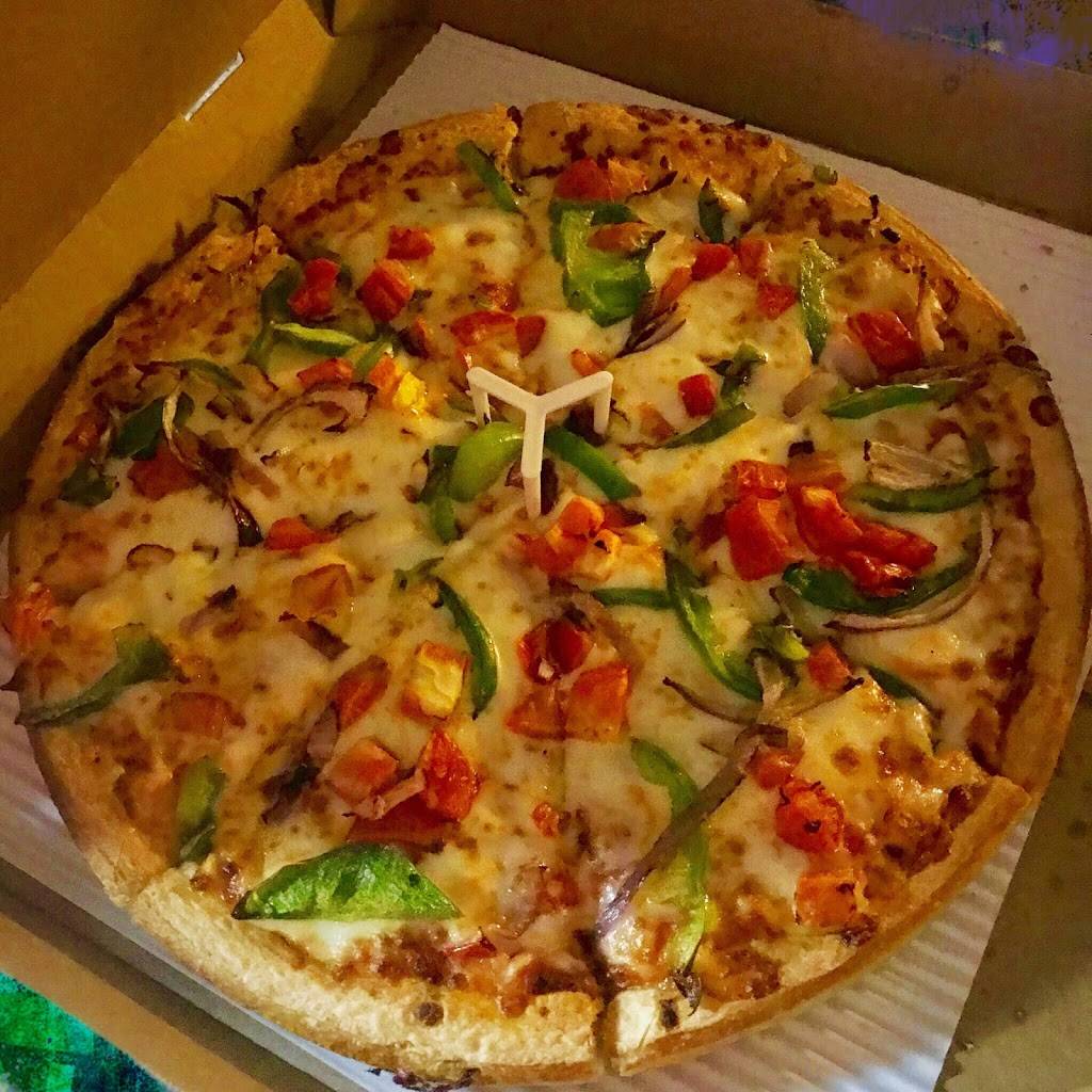 Pizza Hut | restaurant | 23301 Main St, Carson, CA 90745, USA | 3105495000 OR +1 310-549-5000